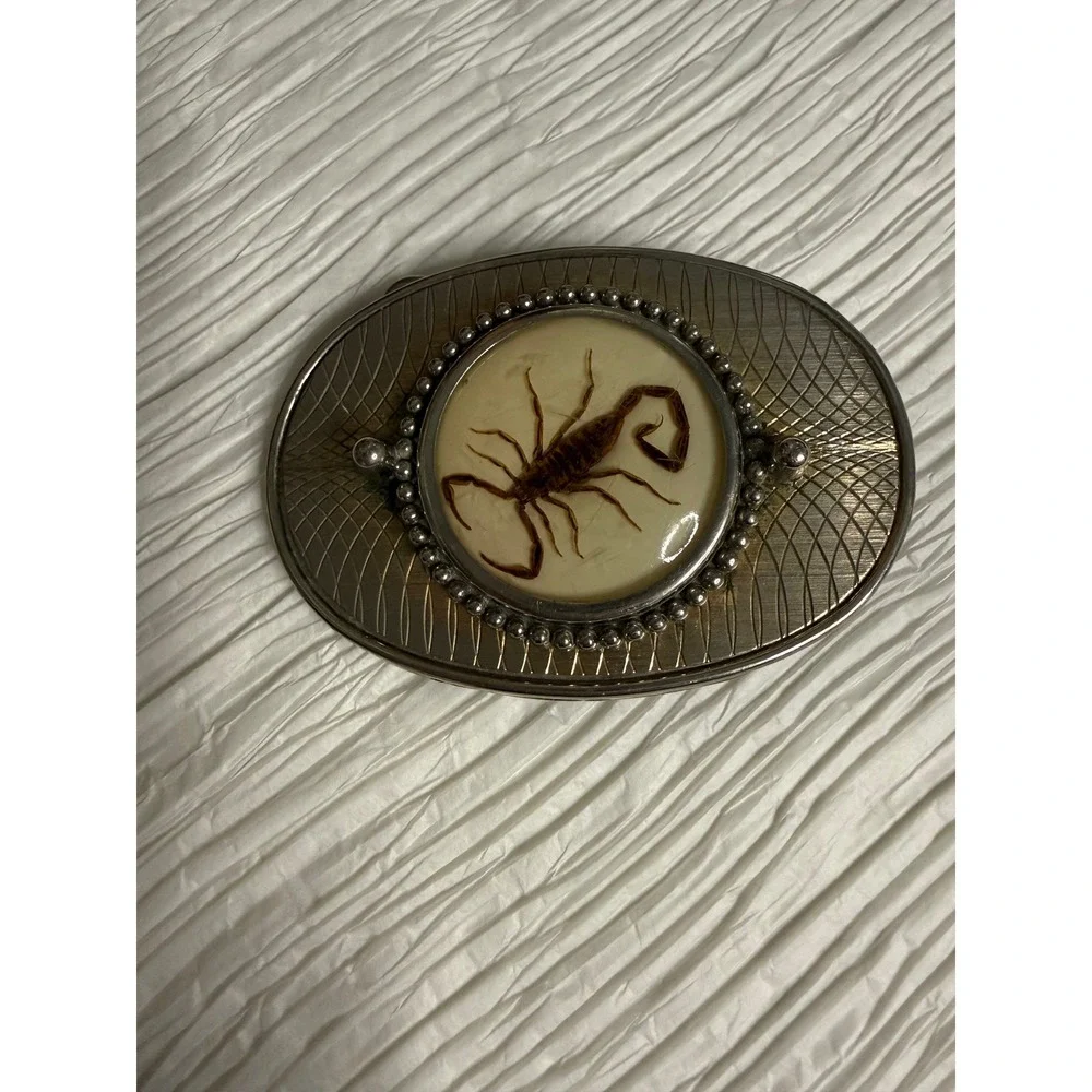 Vintage Inspired Oval Belt Buckle Real Scorpion Encased In Resin Center